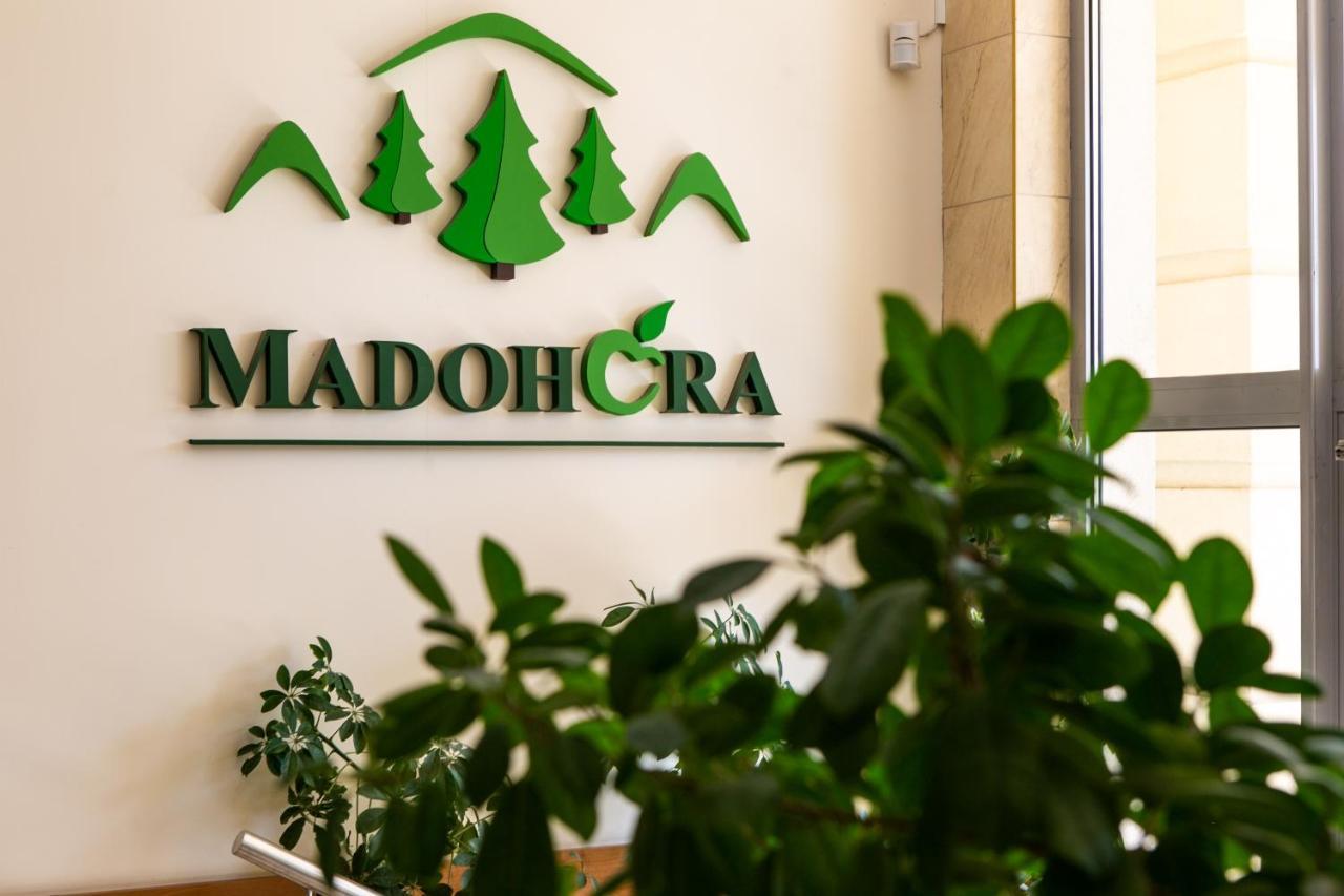 فندق Madohora Slemien Kocon المظهر الخارجي الصورة